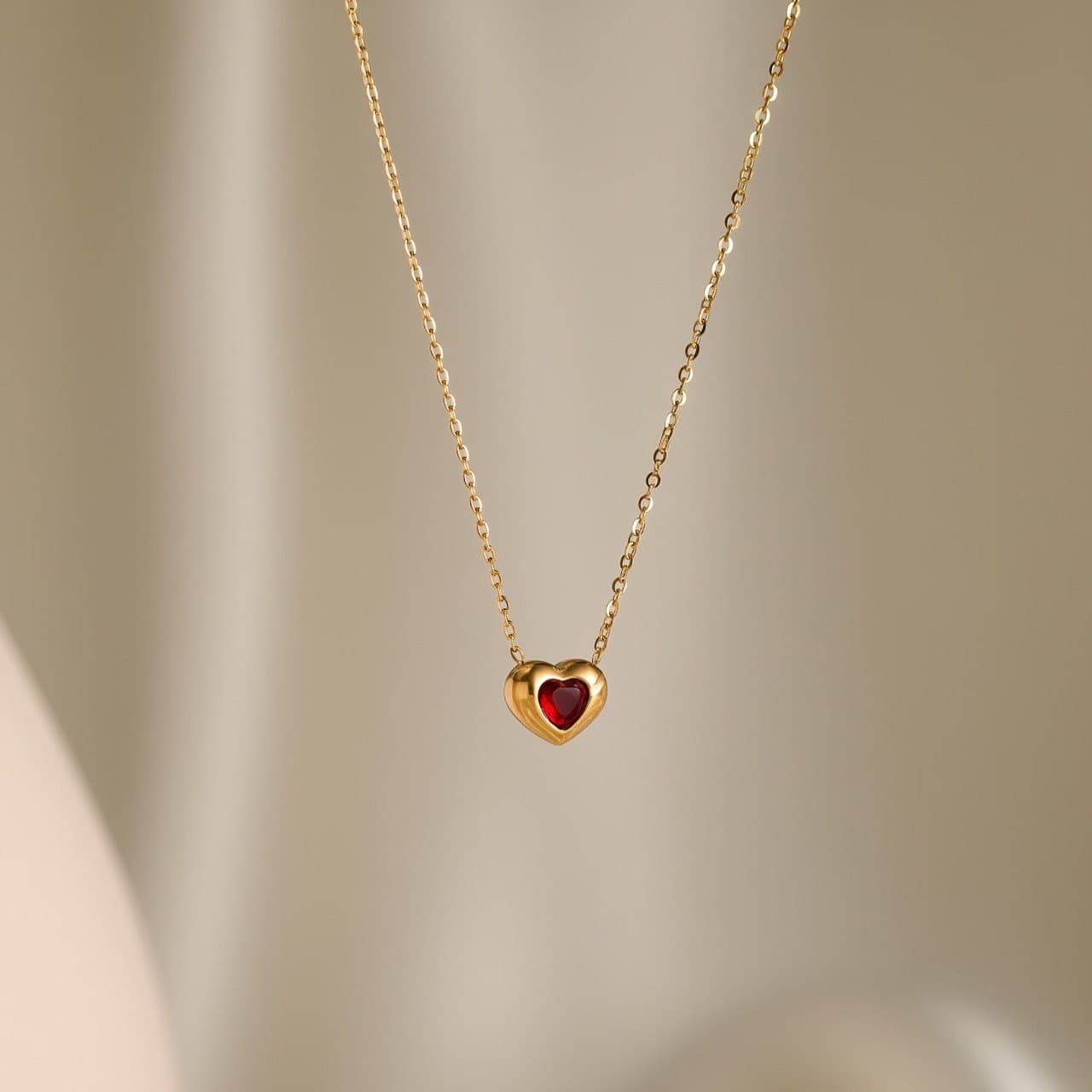 Cadena Acero corazón Cristal Rojo