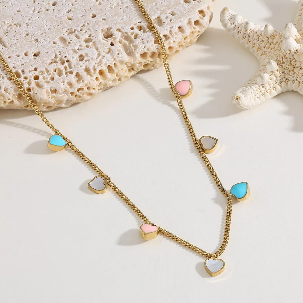 Cadena Multidije corazones